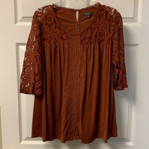 RUST BLOUSE WITH BEAUTIFUL LACE SLEEVES